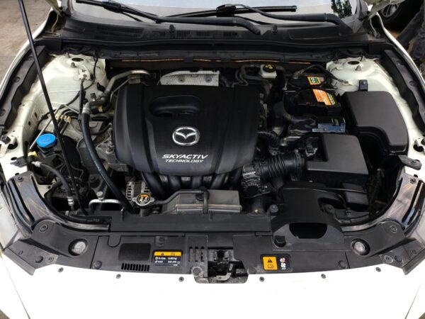 2016 Mazda 3 1.5 Skyactiv 30K KM A/T - Image 9
