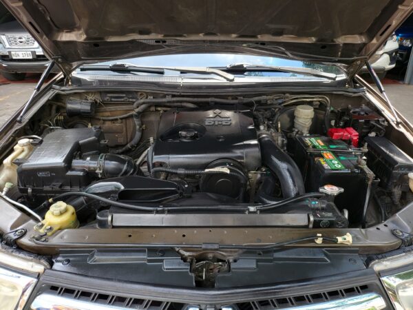 2014 Mitsubishi Montero Sport 2.4 GLX M/T - Image 9