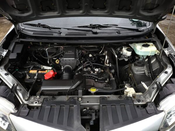 2019 Toyota Avanza 1.3 E 30K KM M/T - Image 9