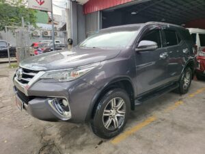 2019 Toyota Fortuner 2.4 G Diesel 30K KM M/T