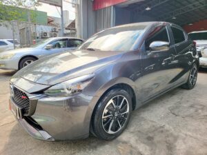 2024 Mazda 2 Hatchback 1.5 Skyactiv V Sport 9K KM Save 400K From Brand New A/T