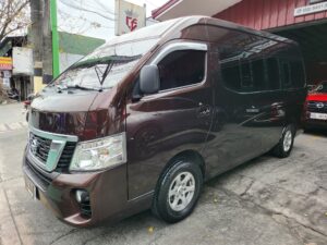 2018 Nissan NV350 2.5 Premium S 50K KM Captain Seats and Cabin A/T