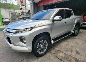2020 Mitsubishi Strada 2.4 GLS 83K KM Brand New Tires M/T