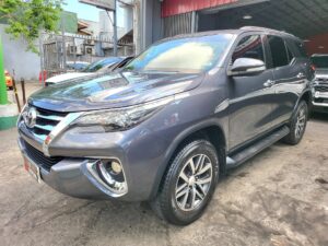 2016 Toyota Fortuner 2.4 V Diesel 103K KM Casa Maintained A/T