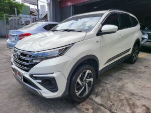 2024 Toyota Rush 1.5 GR-S 15K KM Casa Maintained A/T
