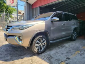 2017 Toyota Fortuner 2.4 V Diesel 53K KM A/T