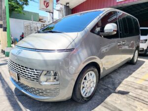 2023 Hyundai Staria 2.2 GLS 49K KM Casa Maintained A/T
