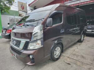 2021 Nissan NV350 2.5 Premium 38K KM W/ Captain Seats and Cabinets A/T