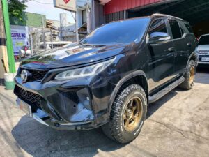 2016 Toyota Fortuner 2.7 G Gas 87K KM Shop Maintained Loaded Worth 300K A/T