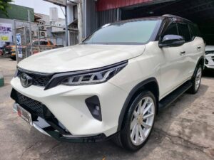 2023 Toyota Fortuner 2.8 LTD Diesel 23K KM Casa Maintained A/T