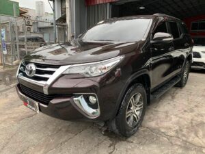 2016 Toyota Fortuner 2.4 G 4x2 Diesel 54K KM Shop Maintained A/T