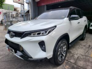 2023 Toyota Fortuner 2.8 LTD 42K KM Casa Maintained A/T