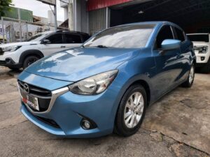 2015 Mazda 2 Hatchback 2015 1.5 V Skyactiv 28K KM A/T