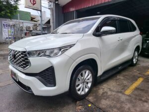 2024 Toyota Innova Zenix 2.0 V Gas 19K KM Casa Maintained A/T