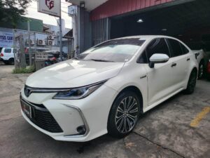 2020 Toyota Corolla Altis 1.8 V Hybrid 45K KM Casa Maintained A/T
